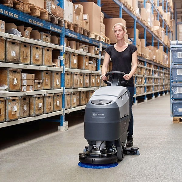 AdvanceÂ® SC401â„¢ Compact 17" Automatic Floor Scrubber w/ Brush & 105 Ah Batteries