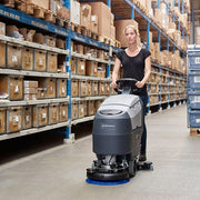 AdvanceÂ® SC401â„¢ Compact 17" Automatic Floor Scrubber w/ Brush & 105 Ah Batteries