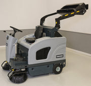 AdvanceÂ® SW4000â„¢ Rider Sweeper - 49" Sweeping Path