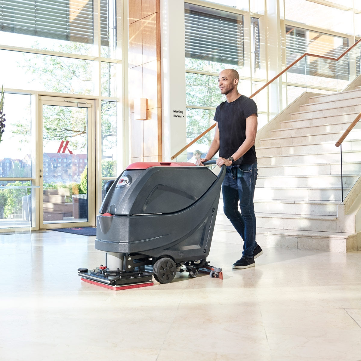 Viper AS7190TO Walk Behind Orbital Automatic Floor Scrubber (14" x 28" Head) w/ Traction Drive - 22 Gallons — gallery image 4